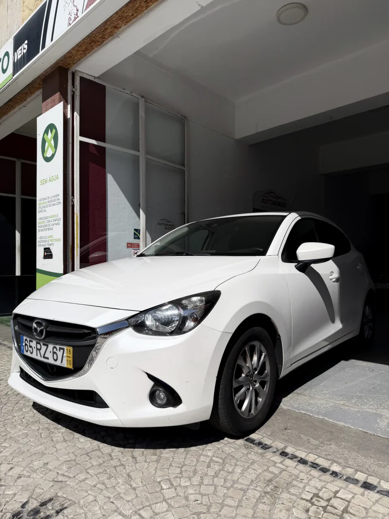 Mazda Mazda 2