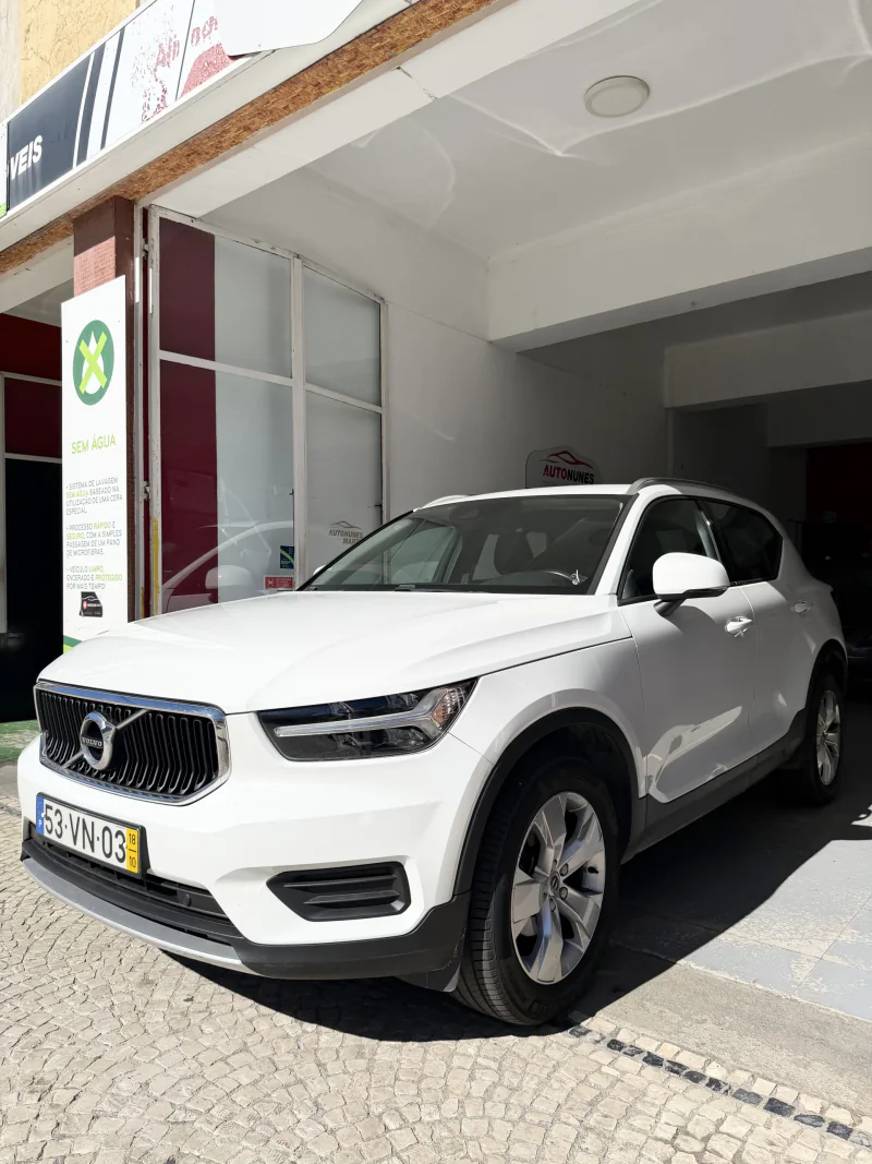 Volvo XC40